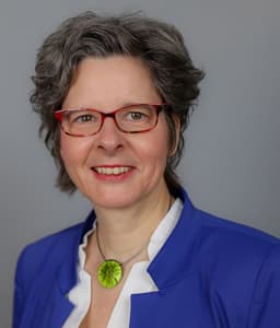 Dr. med. Sabine Räker-Oese